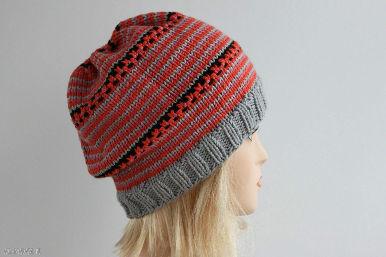 Boho czapka w paski - ręcznie robiona czapka na drutach (wełna 50% + akryl 50%)