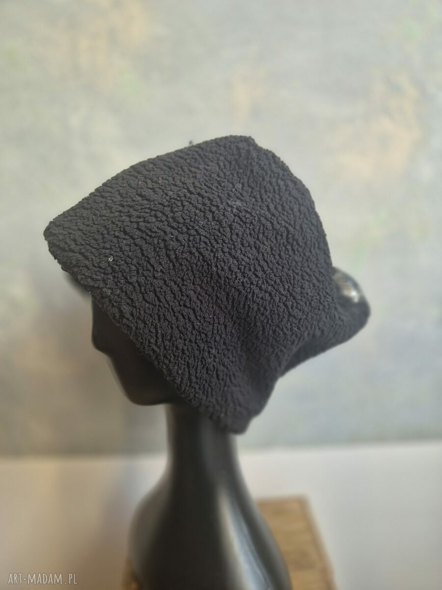 Czapka boho czarna na podszewce dla kobiet - duży rozmiar 59-60 cm