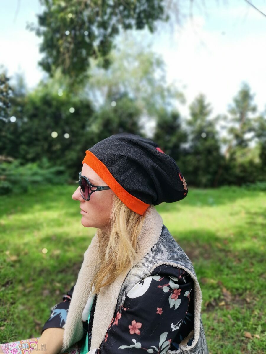 Ciemna czapka boho na podszewce - rękodzieło Ruda Klary (rozmiar uniwersalny)