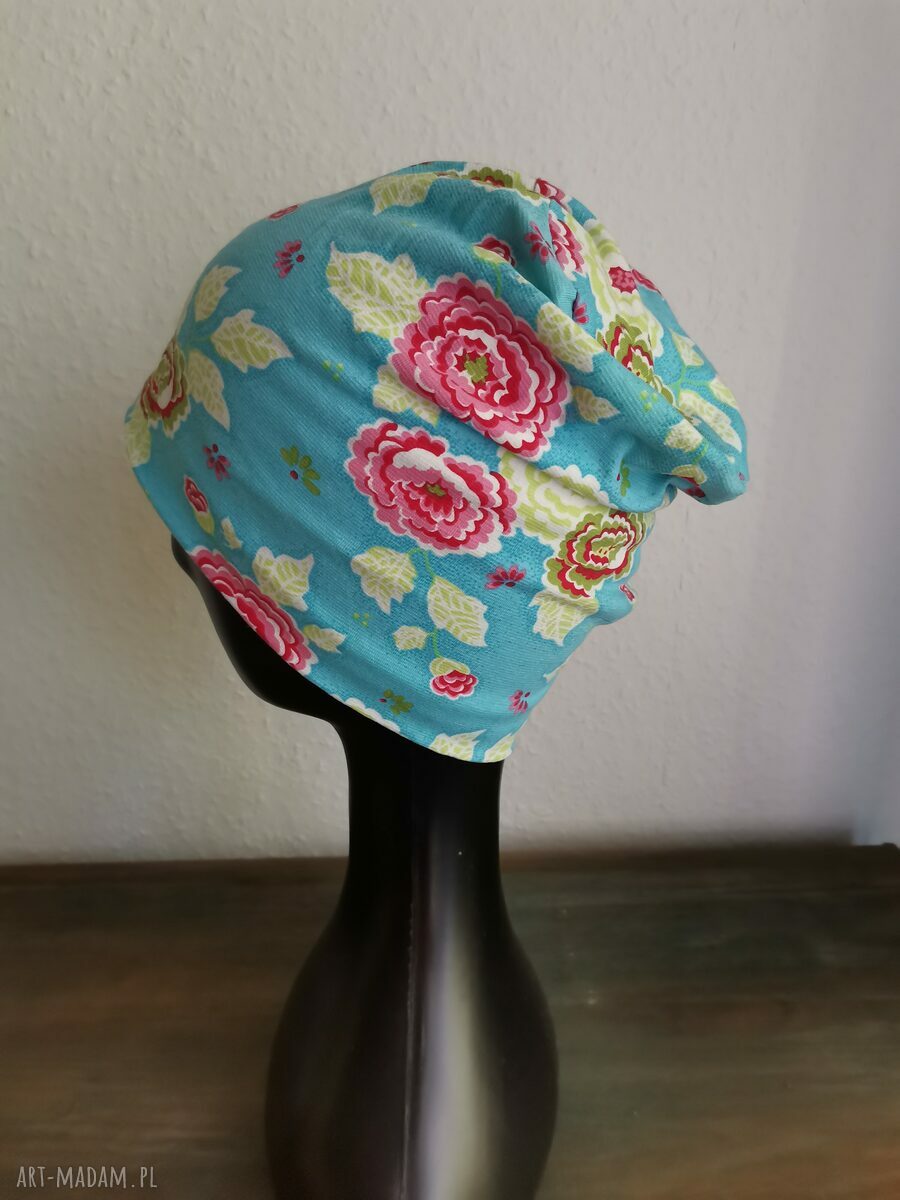 Kolorowa czapka damska na podszewce - handmade Ruda Klara, dobra w czasie rekonwalescencji