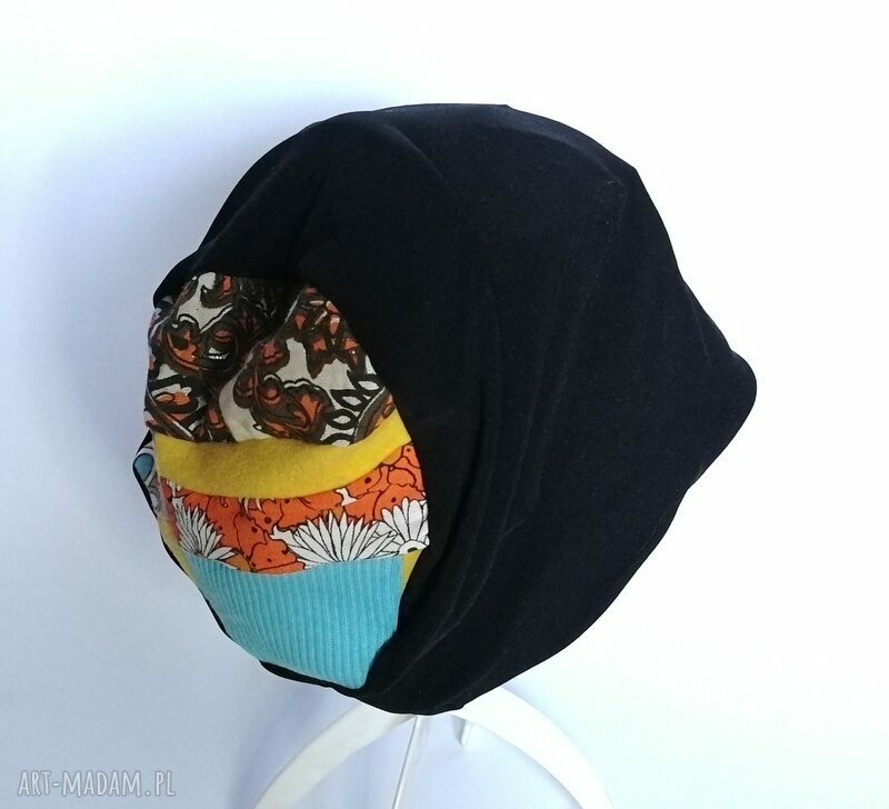 Czapka czarna długa patchwork folk - ręczne wykonanie