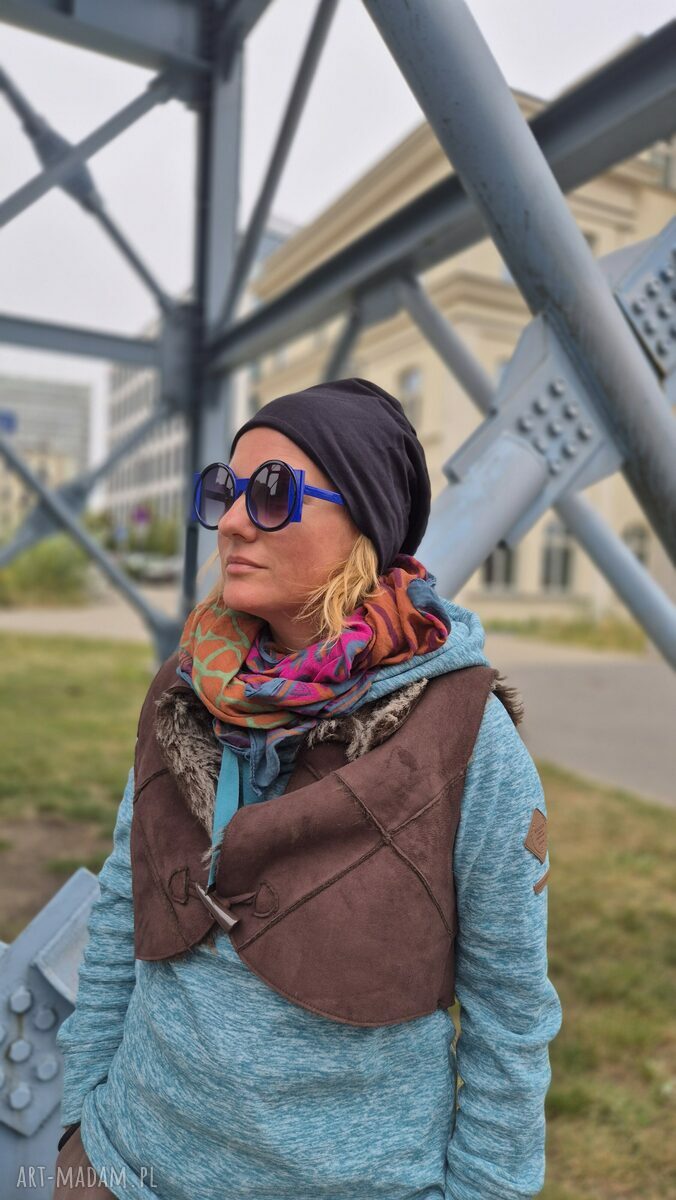 Czarna czapka boho Frida z koronką na podszewce - rozmiar uniwersalny