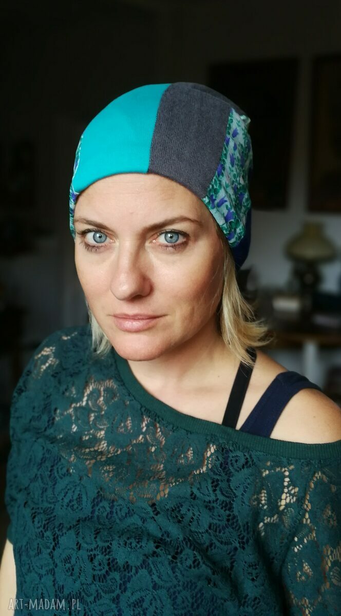 Boho czapka damska etno-folk - ręcznie robiona na chłodne dni