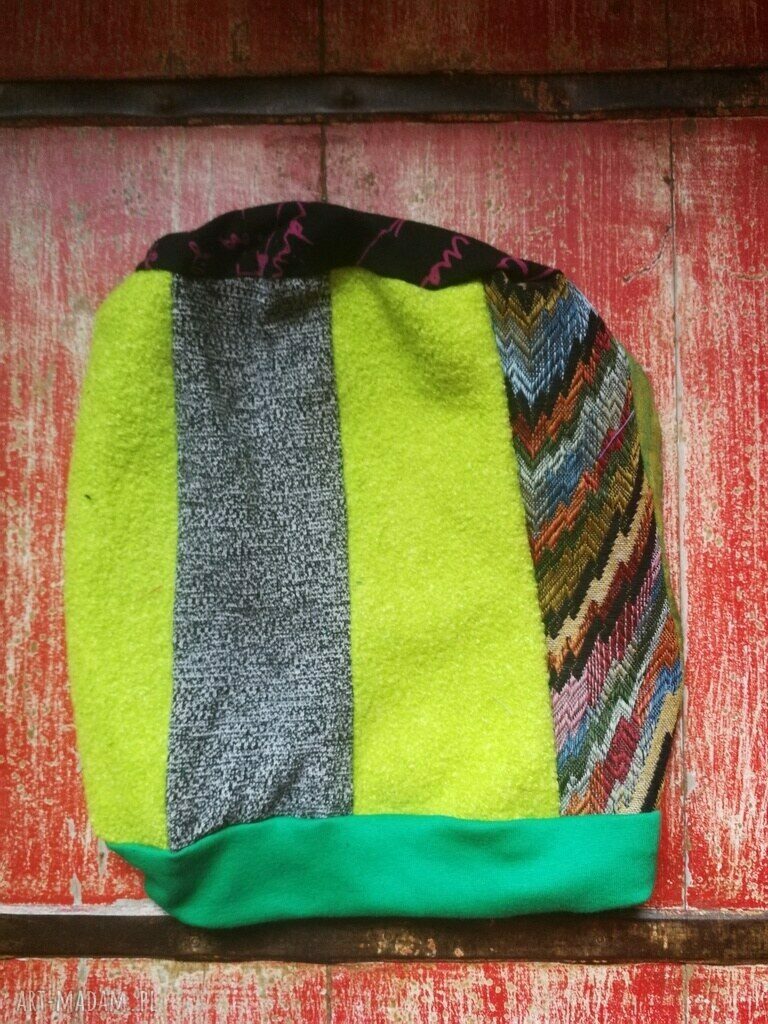 Ręcznie robiona czapka etno boho folk w patchworku - rozmiar uniwersalny