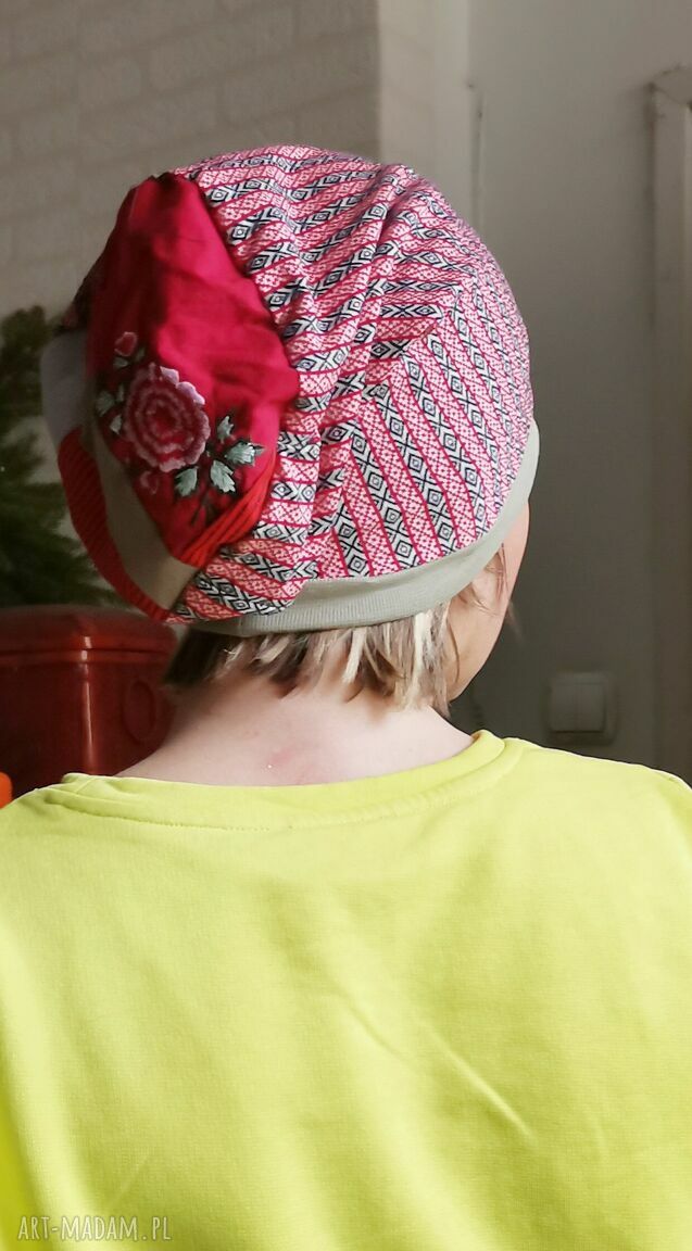 Czapka damska Boho z podszewką - etno kolorowa, obwód uniwersalny