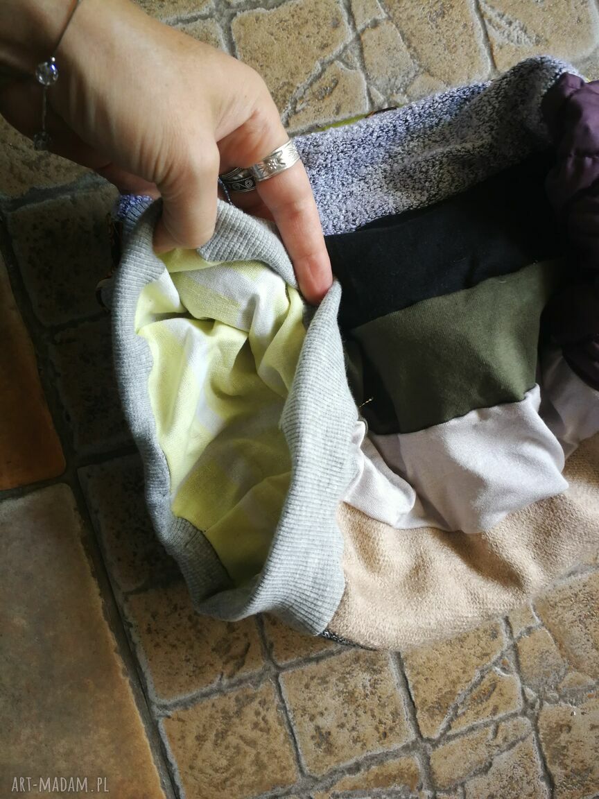 Czapka damska patchworkowa Smerfetka na podszewce