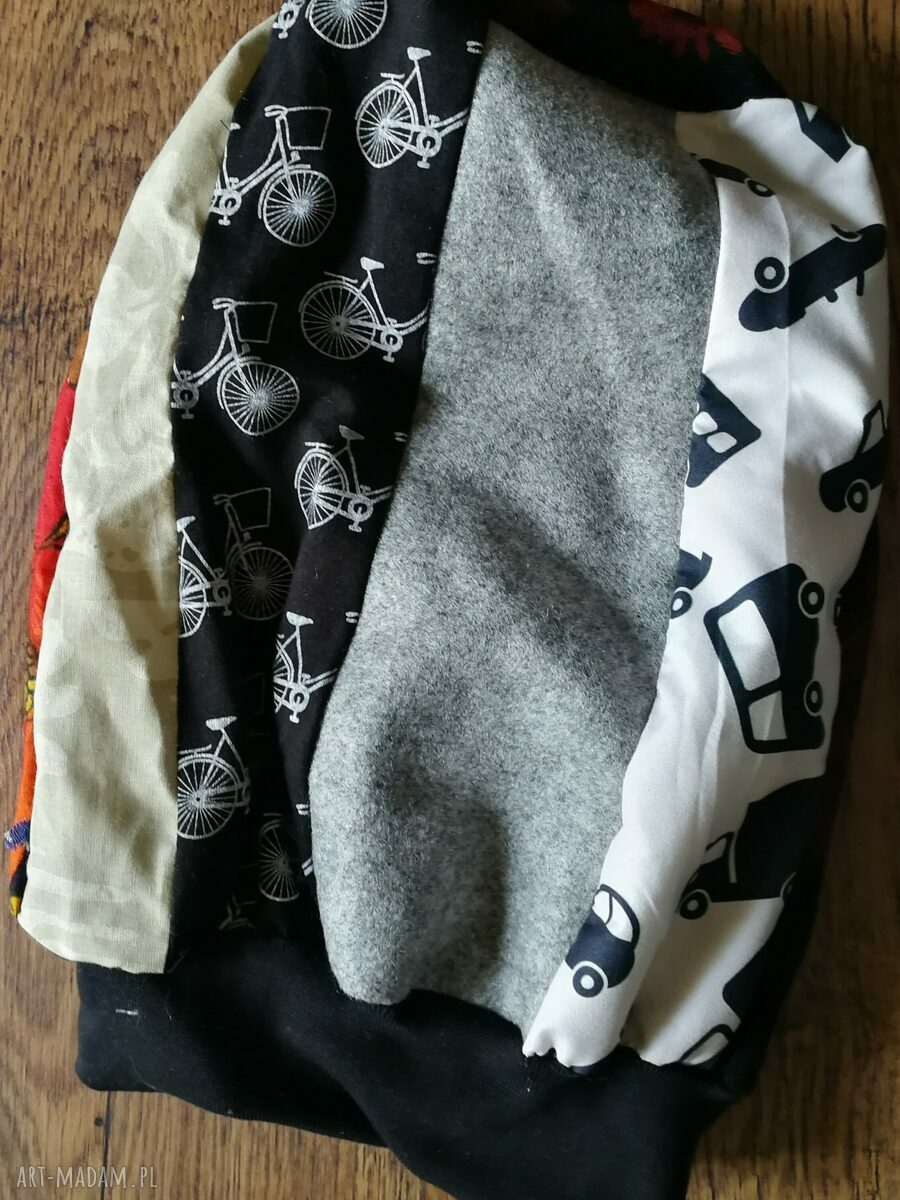 Czapka damska patchworkowa Smerfetka na podszewce - miękka i lekko rozciągliwa