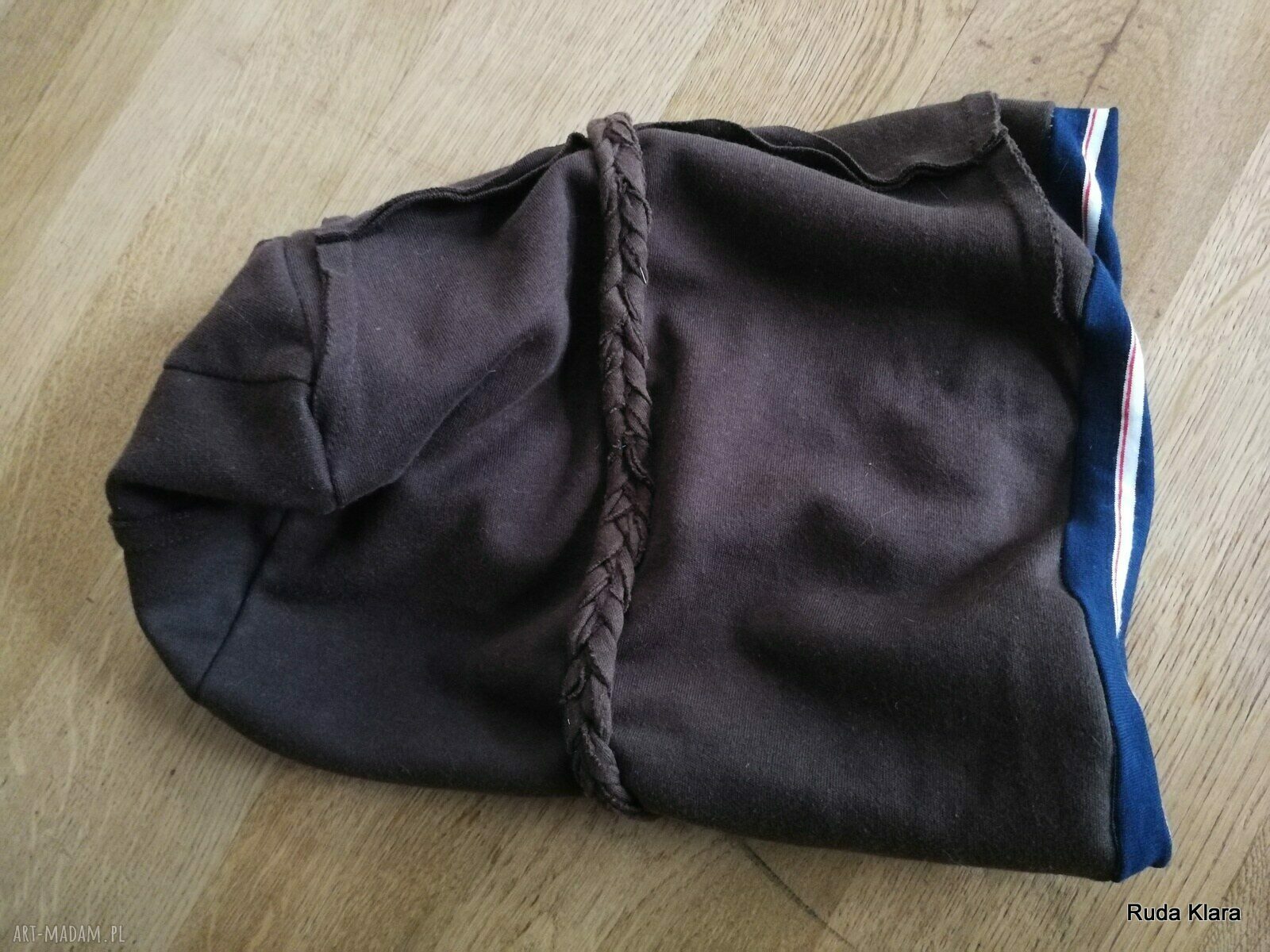 Brązowa czapka damska na podszewce - ręcznie robiona z lekką rozciągliwością (58 cm)