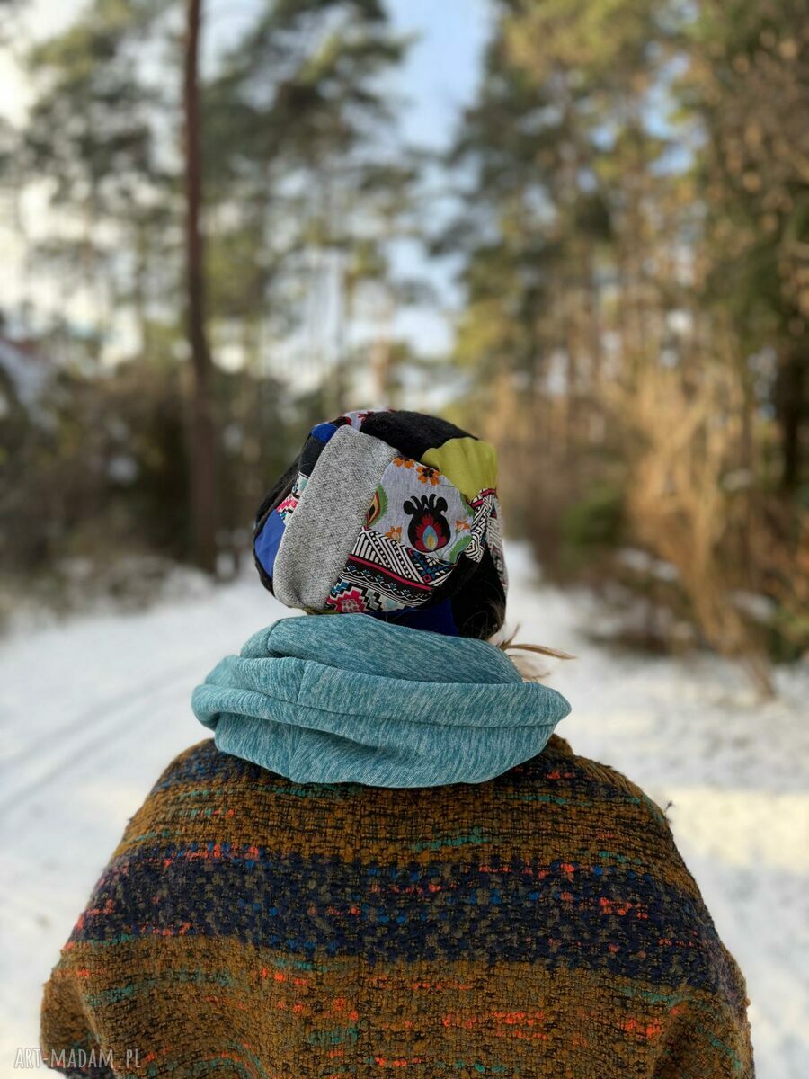 Czapka damska Smerfetka patchworkowa na podszewce