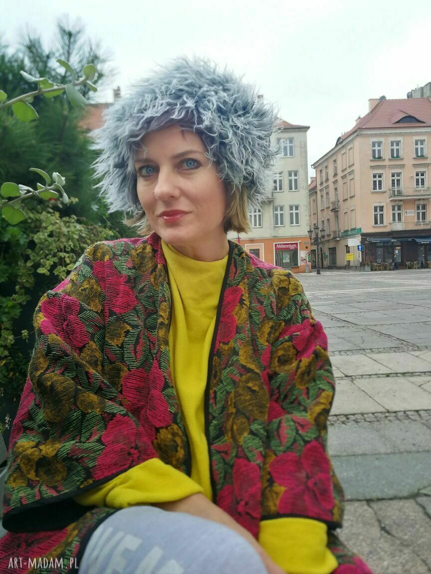 Ciepła czapka damska futrzana w stylu boho Ruda Klara - podszewka i rozmiar 58-59 cm