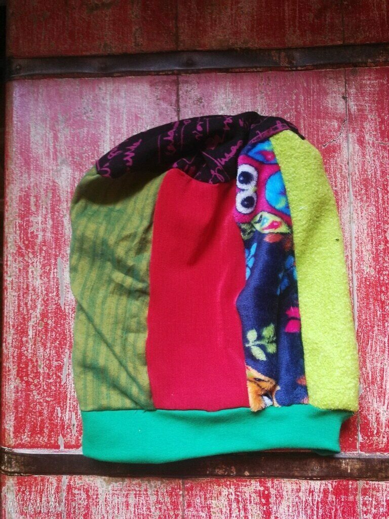 Ręcznie robiona czapka etno boho folk w patchworku - rozmiar uniwersalny