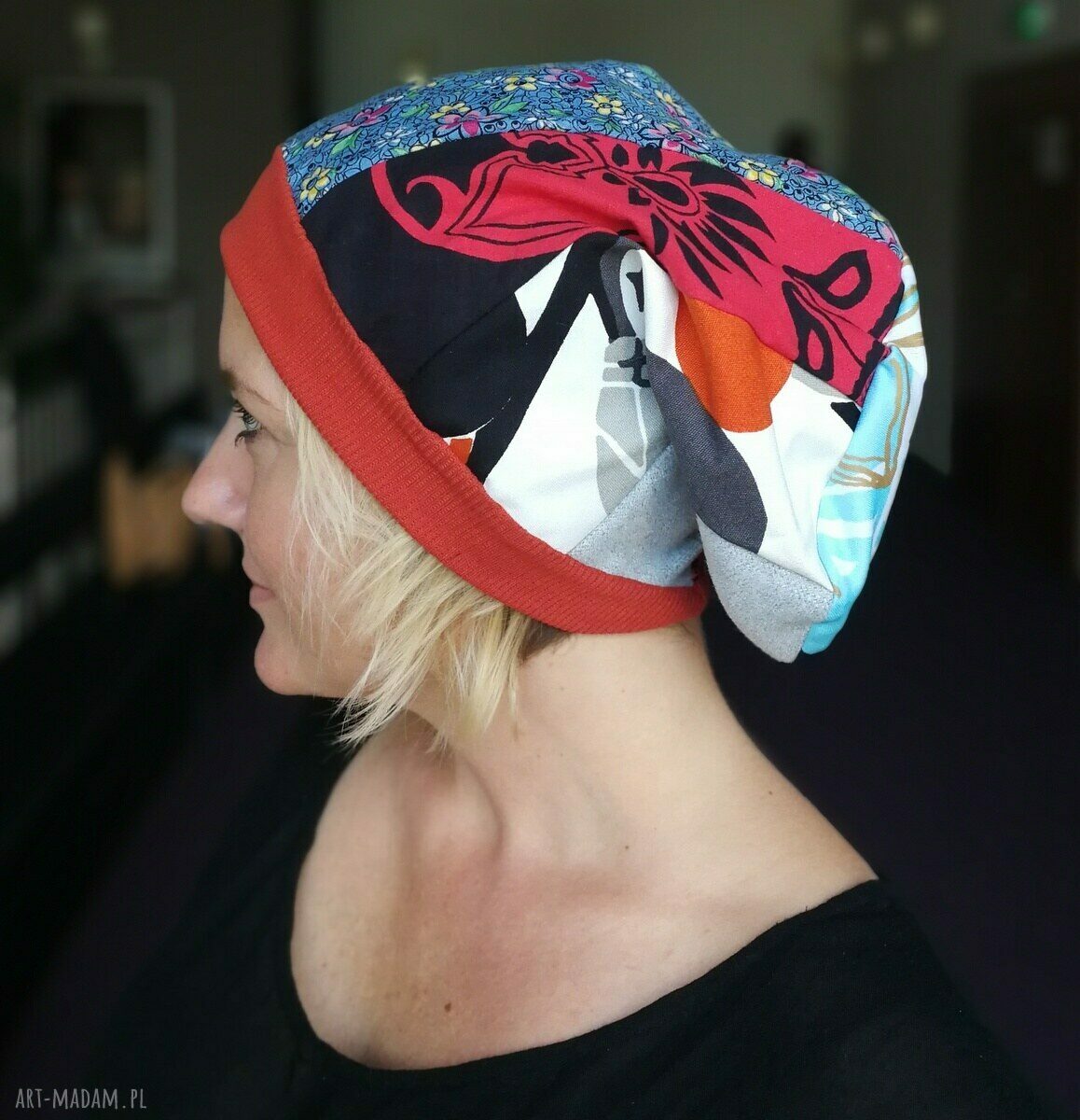 Kolorowa czapka damska etno-boho folk na podszewce (58-59 cm)