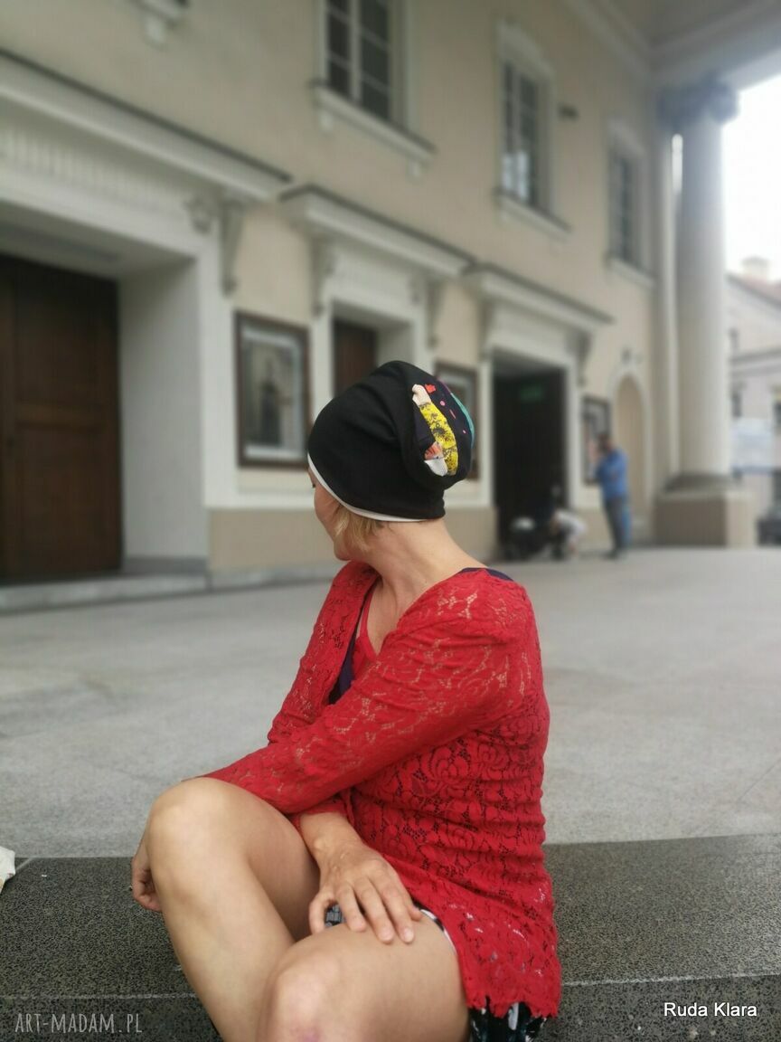 Czapka damska wiosenna Ruda Klara - dzianina na podszewce, rozmiar uniwersalny