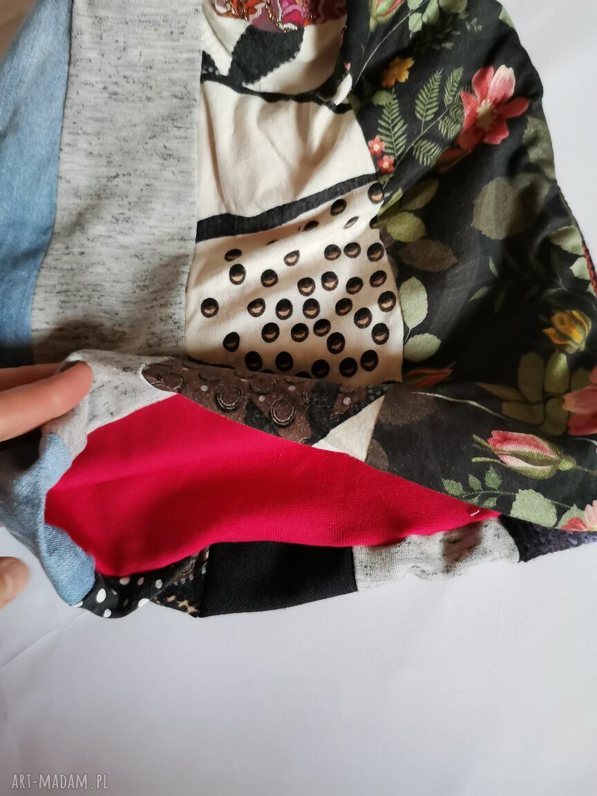 Czapka damska patchworkowa na podszewce - uniwersalna ręcznie robiona