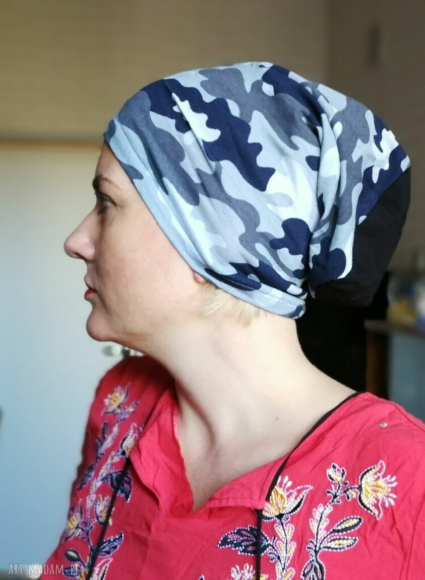 Czapka damska moro szara na wiosnę z cienką podszewką - ręcznie robiona