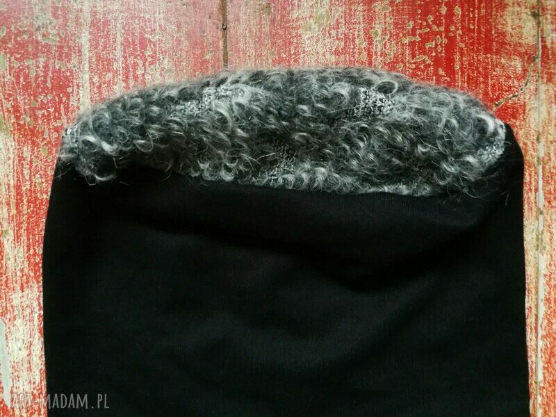 Czapka unisex z dzianiny etno boho na podszewce - ręcznie robiona