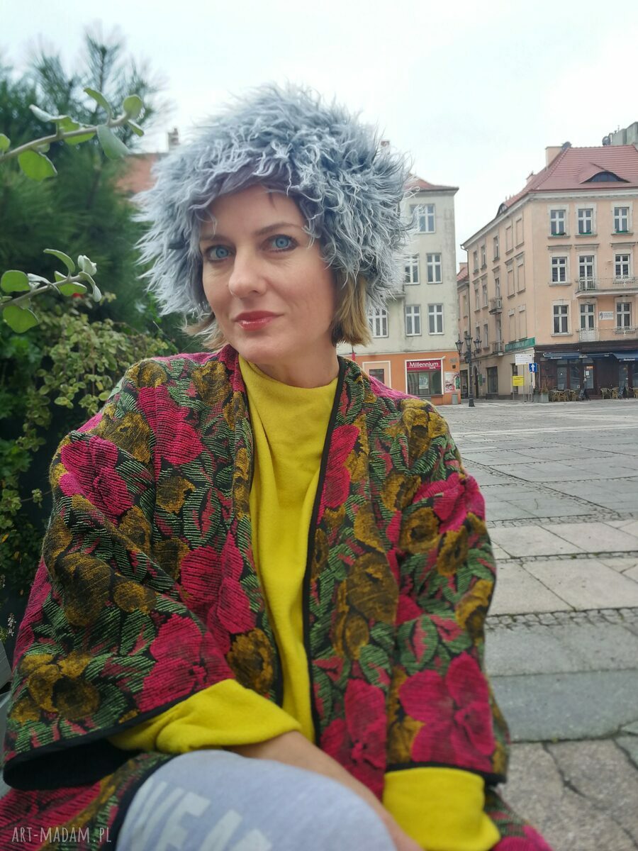 Czapka damska futrzana boho folk z podszewką 58-59 cm (Ruda Klara)