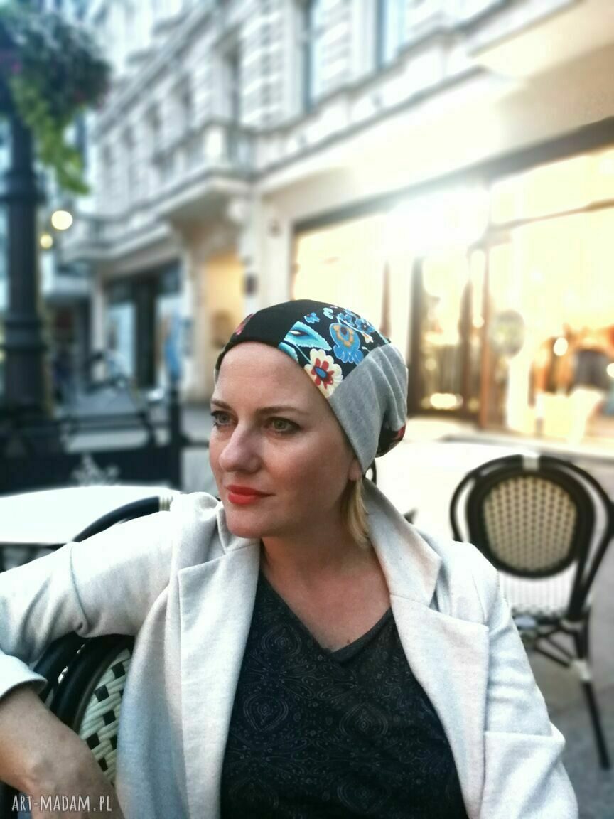 Czapka damska patchworkowa Smerfetka Etno Boho Folk - miękka na podszewce