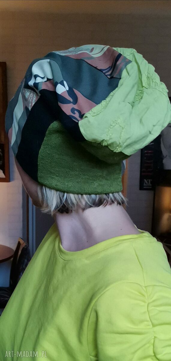 Czapka damska Smerfetka patchwork etno-folk na podszewce