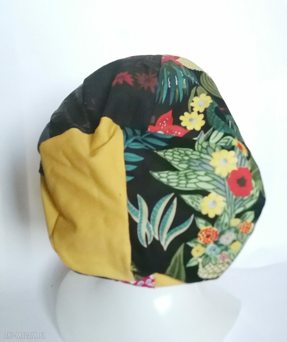 Czapka damska patchworkowa Frida Kahlo - rozmiar uniwersalny
