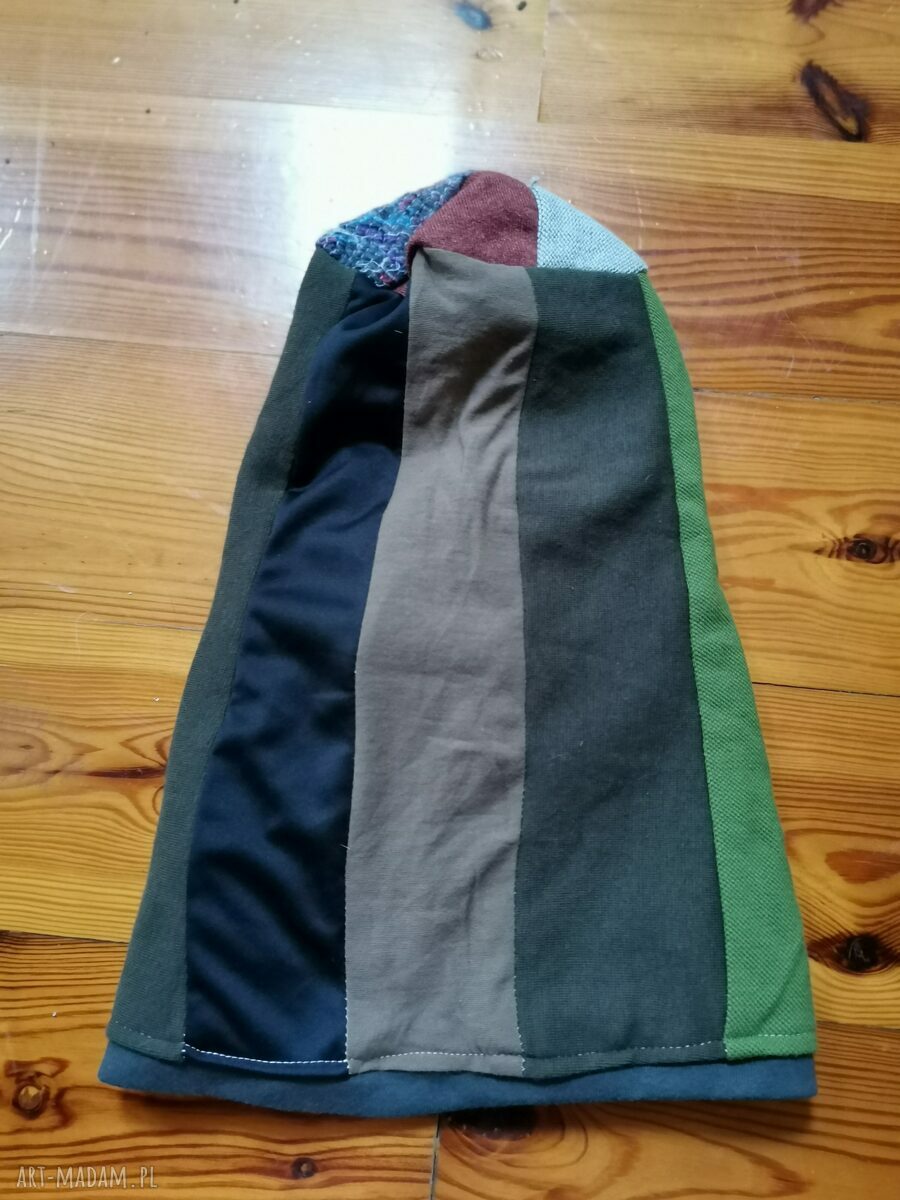 Czapka damska patchworkowa Smerfetka na podszewce - boho i etno, ręcznie szyta