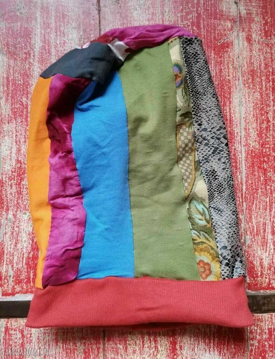 Kolorowa czapka damska w stylu etno boho Frida - dzianina na podszewce Smerfetka (rozmiar uniwersalny)