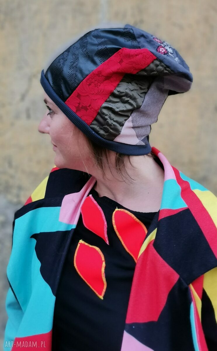Czapka damska patchworkowa na podszewce - uniwersalna boho i kolorowa