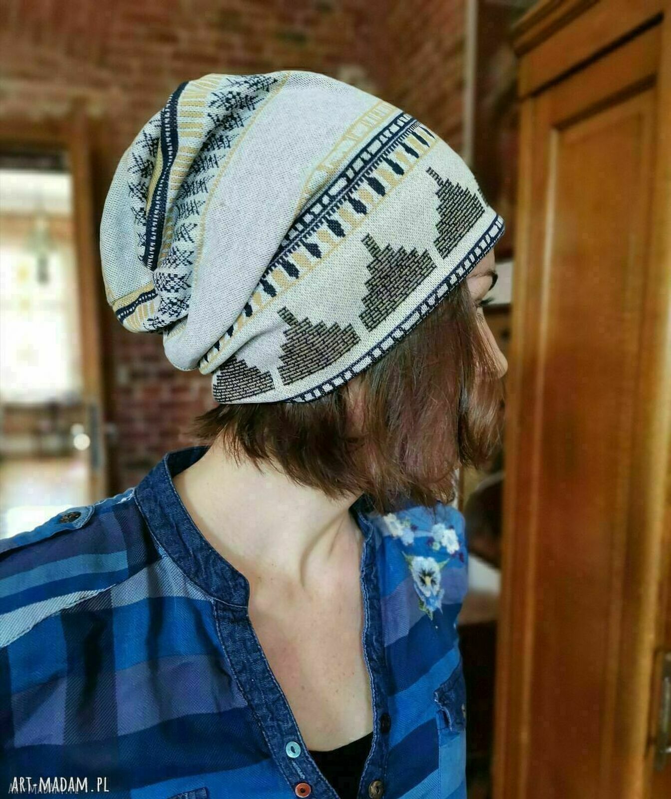 Kolorowa czapka damska etno boho - One Size na podszewce