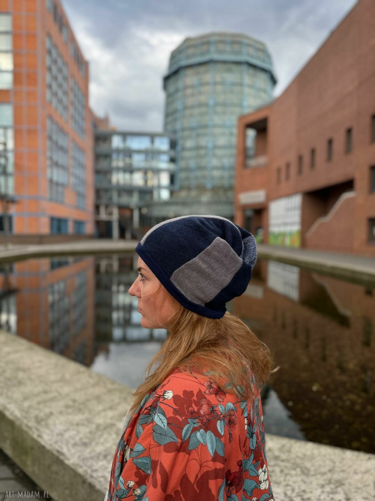 Kolorowa czapka damska Smerfetka boho z podszewką - rozmiar uniwersalny