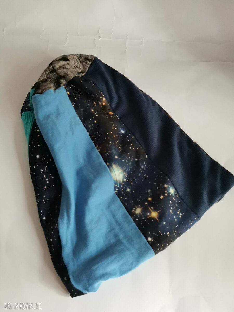 Czapka damska patchworkowa Boho Etno Kosmos - przylegająca na podszewce