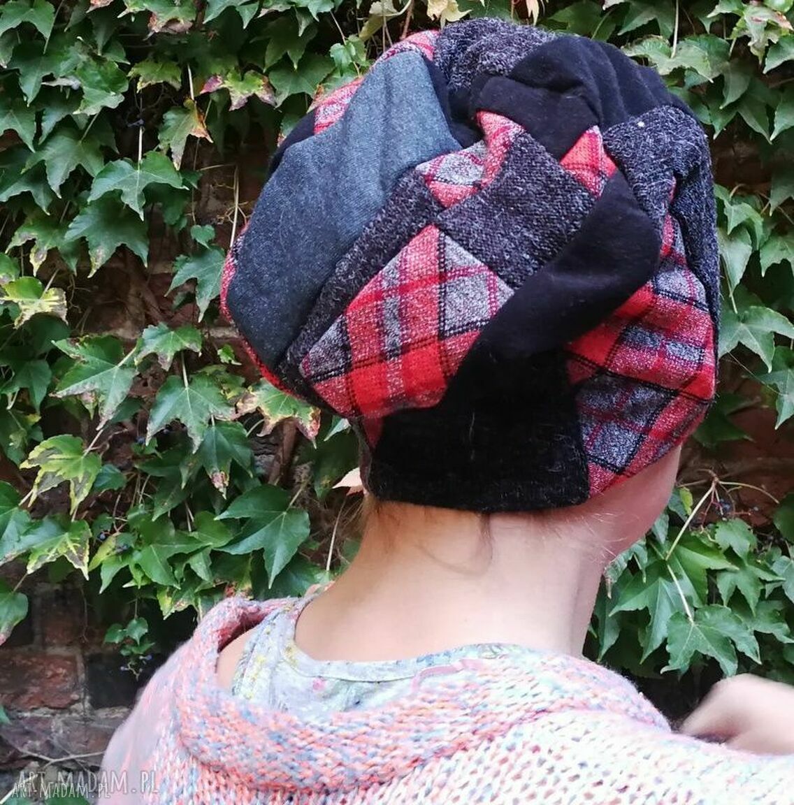 Czapka damska z dresówki patchwork - szkocka kratka boho etno folk