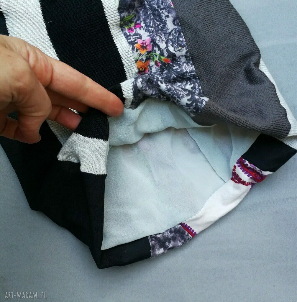 Kolorowa czapka damska patchworkowa w stylu etno boho - handmade
