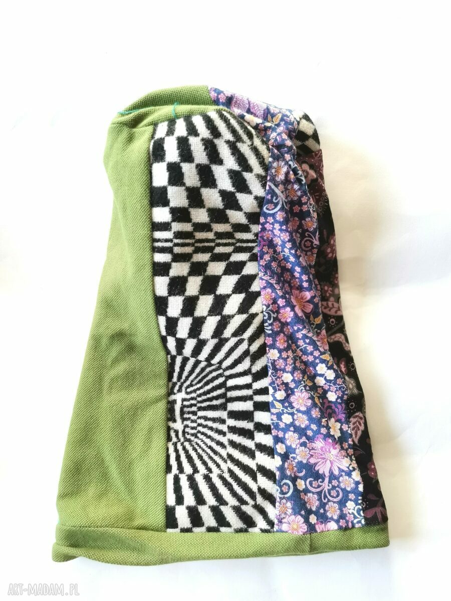 Czapka damska patchwork na podszewce - rower i szachownica, rozmiar uniwersalny