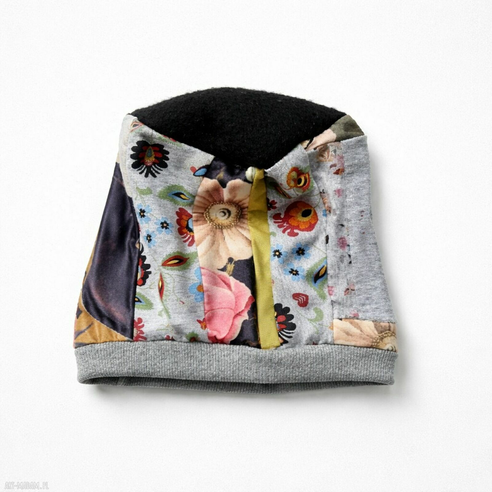 Czapka damska Smerfetka patchworkowa na podszewce - handmade