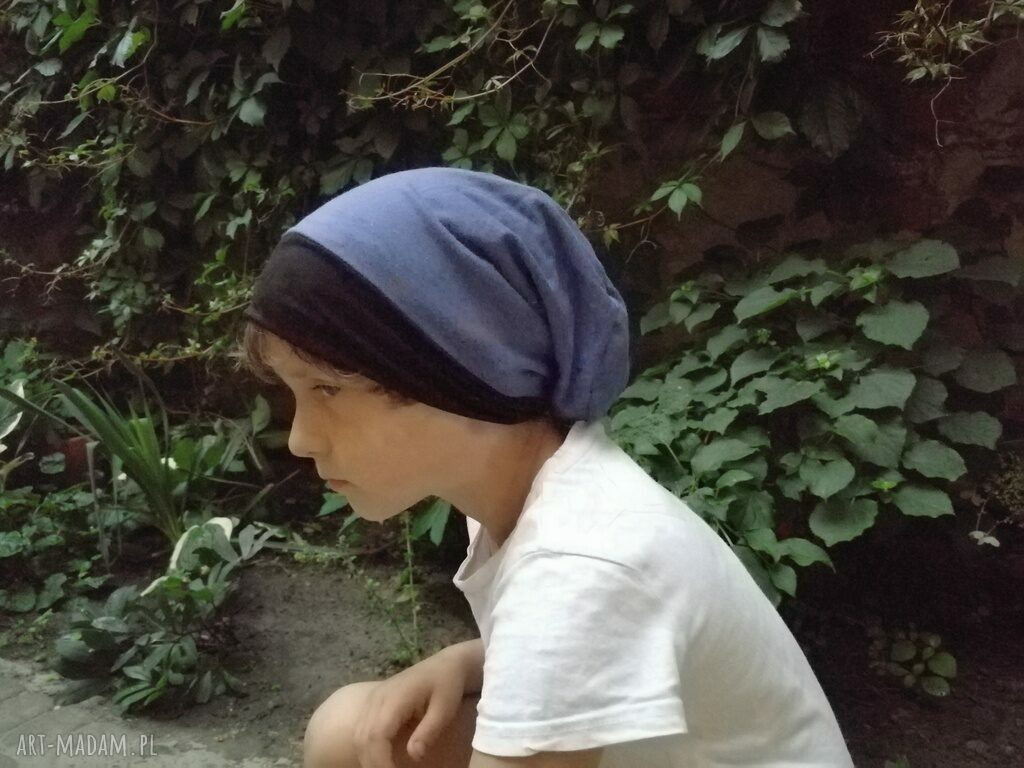 Sportowa czapka wiosenna folk - dzianinowa na podszewce (obwód 59 cm)