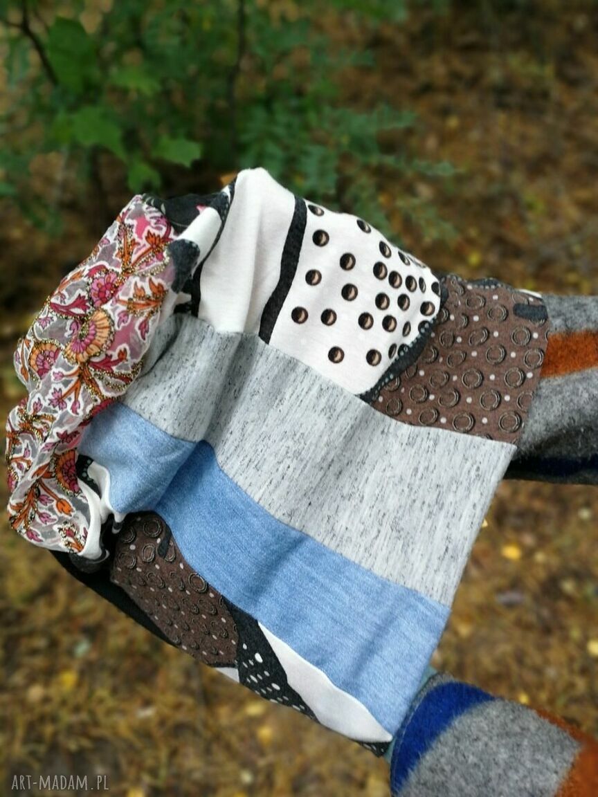 Kolorowa czapka damska etno boho folk - ręcznie farbowana, rozmiar uniwersalny