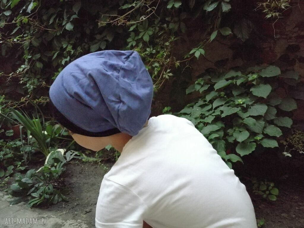Sportowa czapka wiosenna folk - dzianinowa na podszewce (obwód 59 cm)