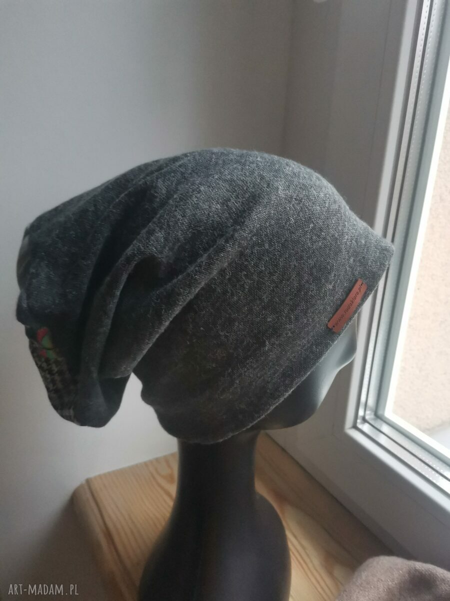 Czapka damska na podszewce Ruda Klara Frida - obwód uniwersalny