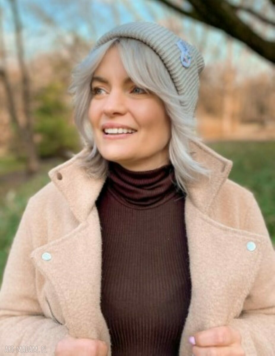 Czapka dwustronna beanie Brain Inside dla kobiet - jasny beż