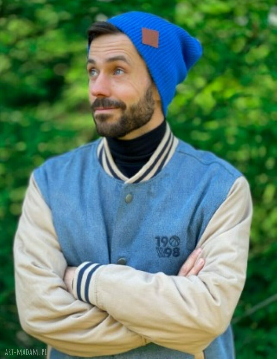 Czapka dwustronna beanie Brain Inside w kolorze niebieskim z logo z ekoskórki