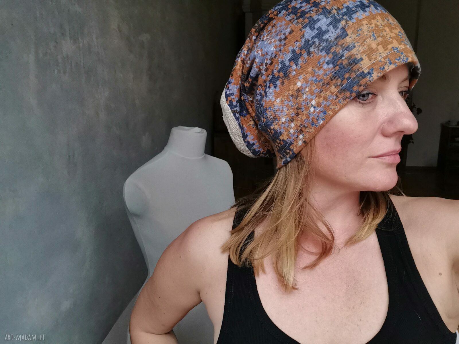 Ręcznie dziana czapka Boho we wzory na podszewce - rozmiar uniwersalny