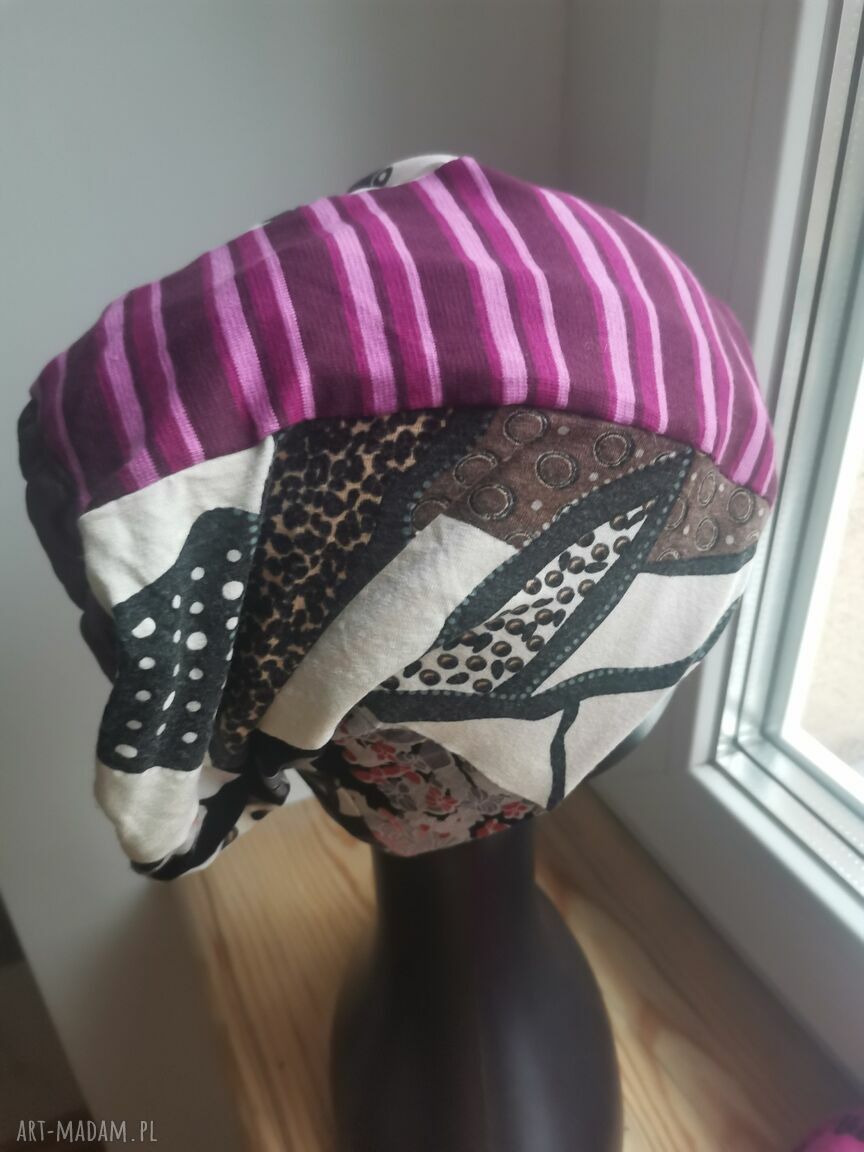 Czapka dzianinowa na podszewce, rozmiar uniwersalny - folk boho patchwork