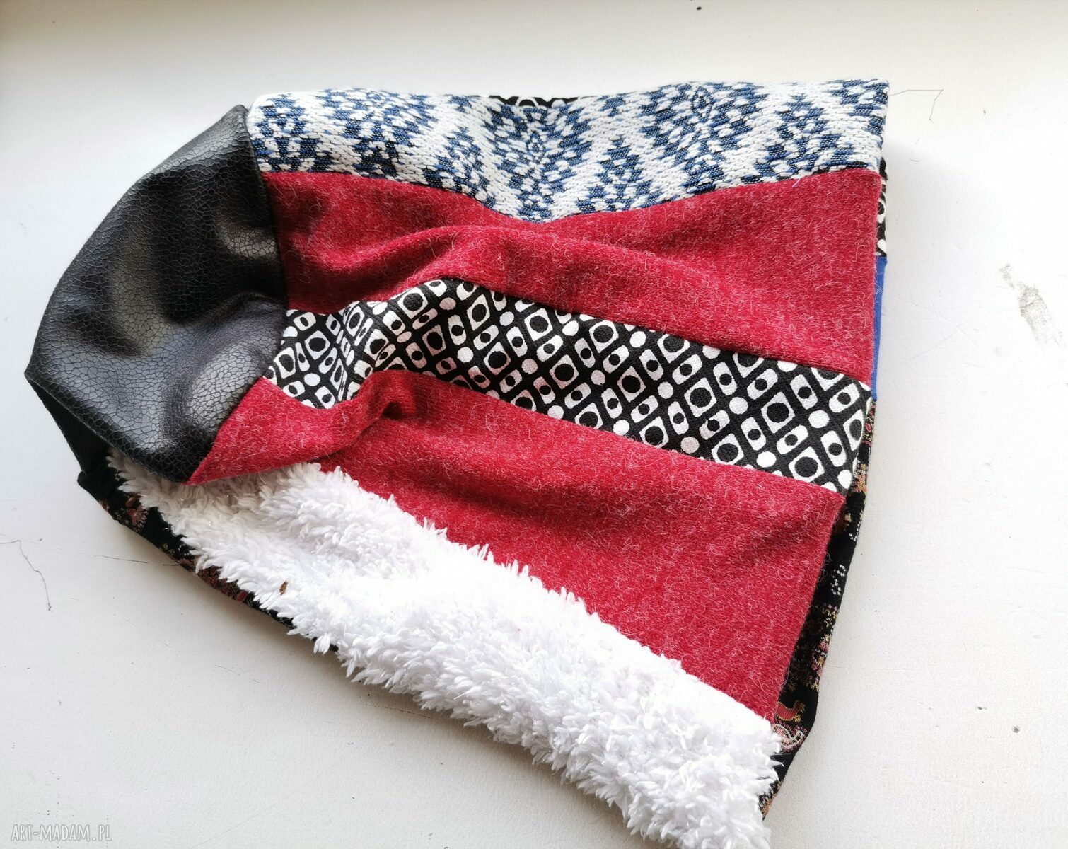 Czapka etno boho kolorowa folk na podszewce - rozmiar uniwersalny
