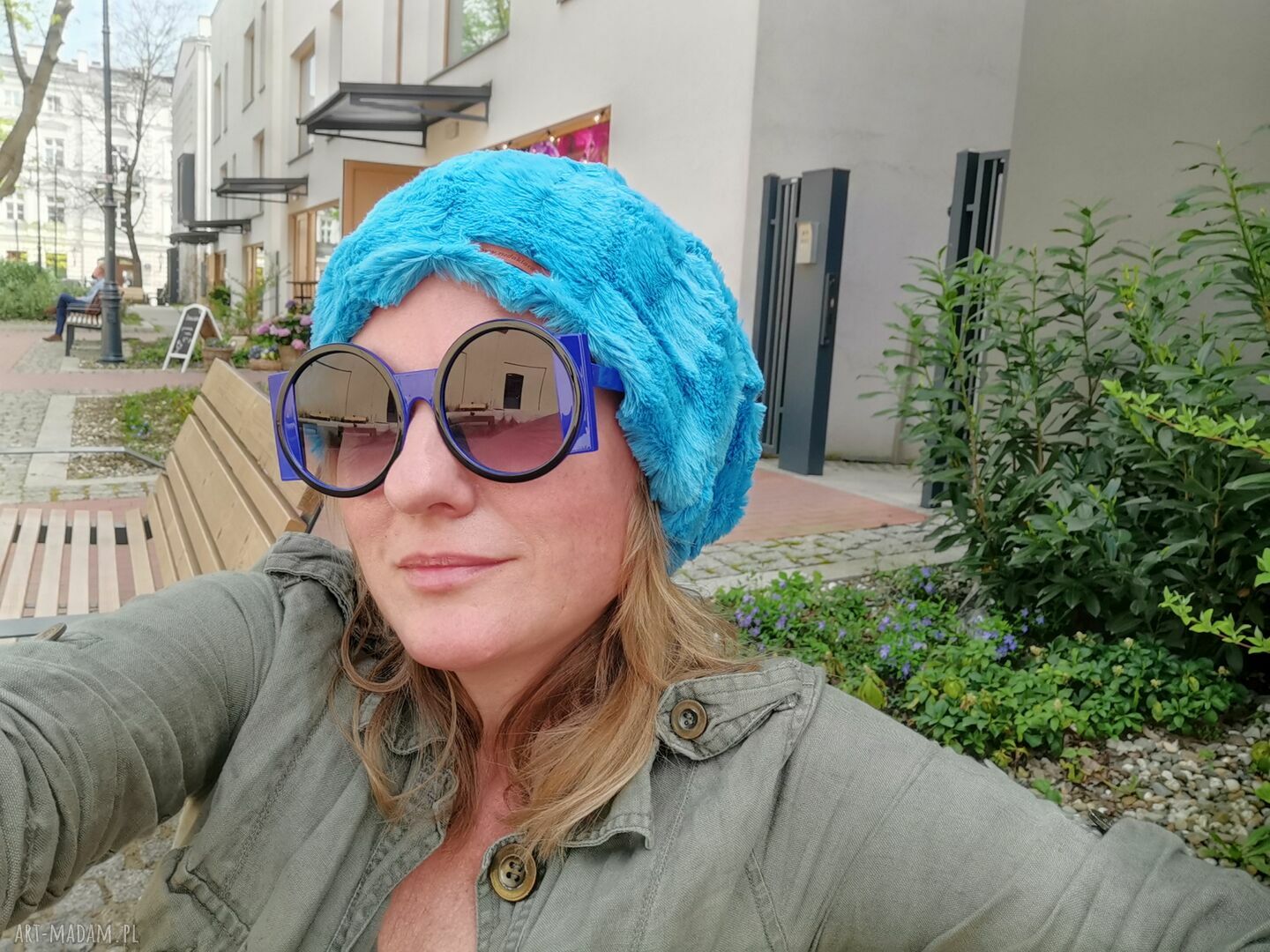 Niebieska czapka futrzana retro - zima etno (Frida) na podszewce