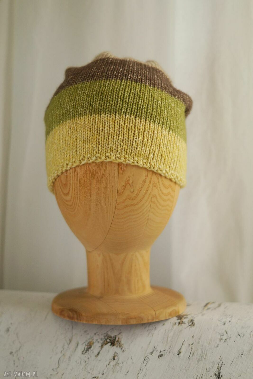 Kolorowa czapka jesienna handmade w pasy