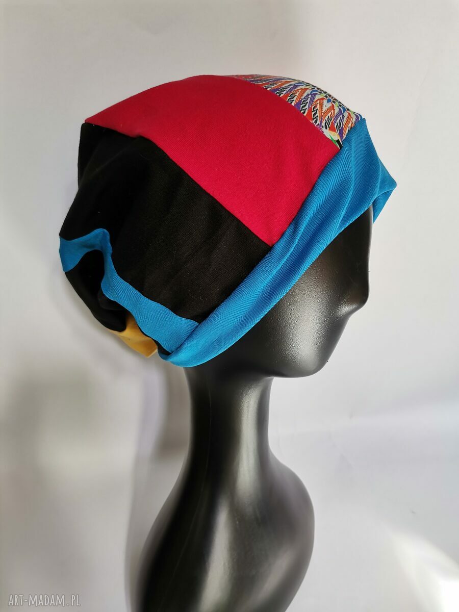Czapka boho folk z frędzlami „Jestem z Torunia” - tego od Kopernika