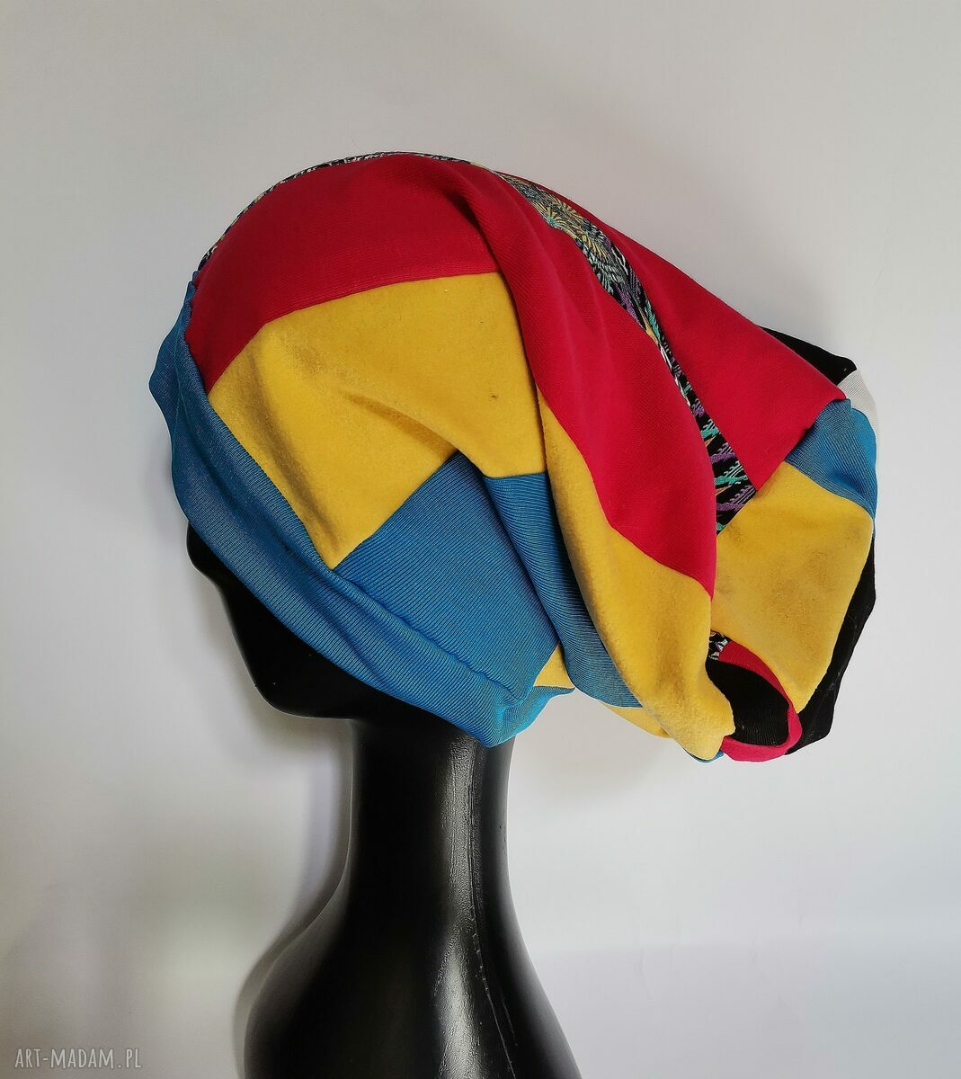Czapka boho folk z frędzlami „Jestem z Torunia” - tego od Kopernika