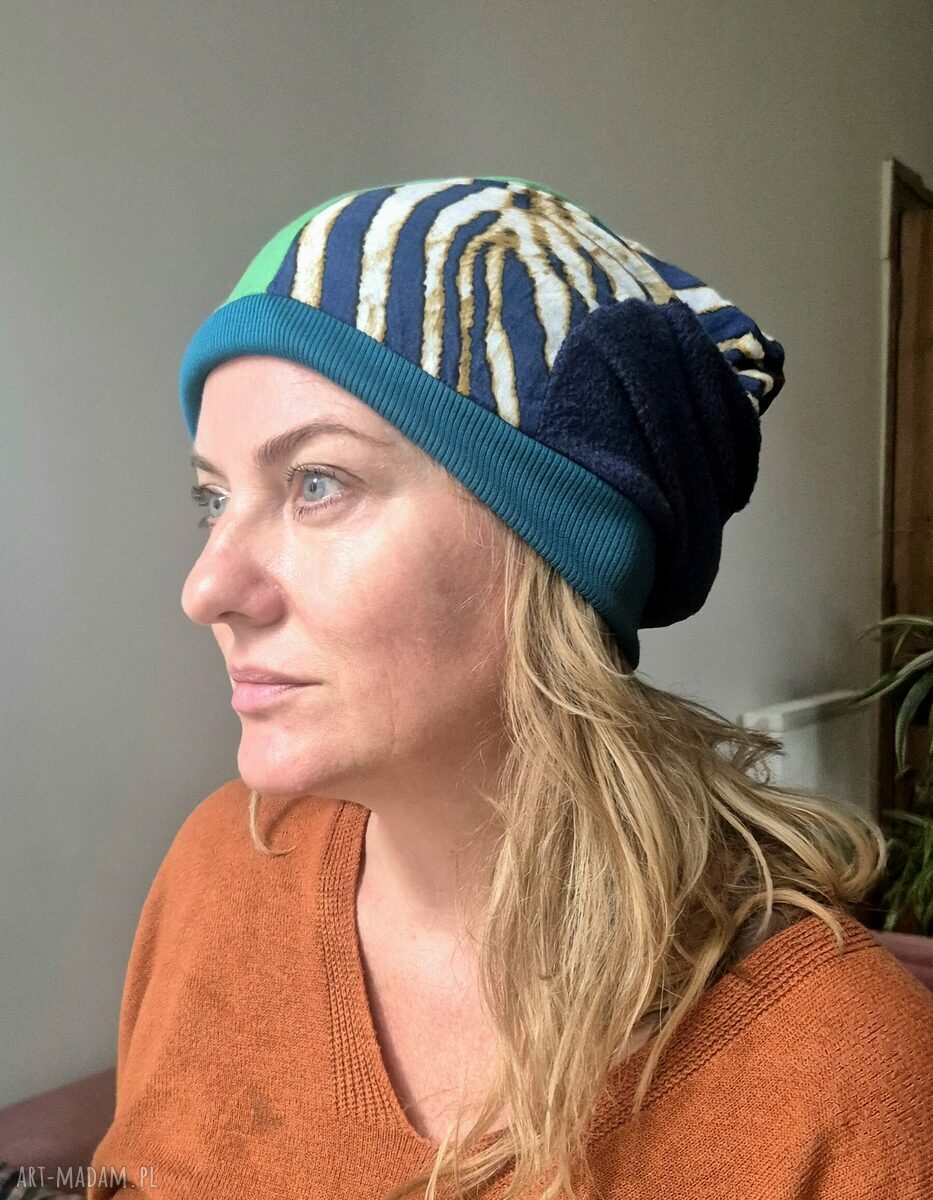 Kolorowa czapka patchworkowa Smerfetka - handmade na podszewce
