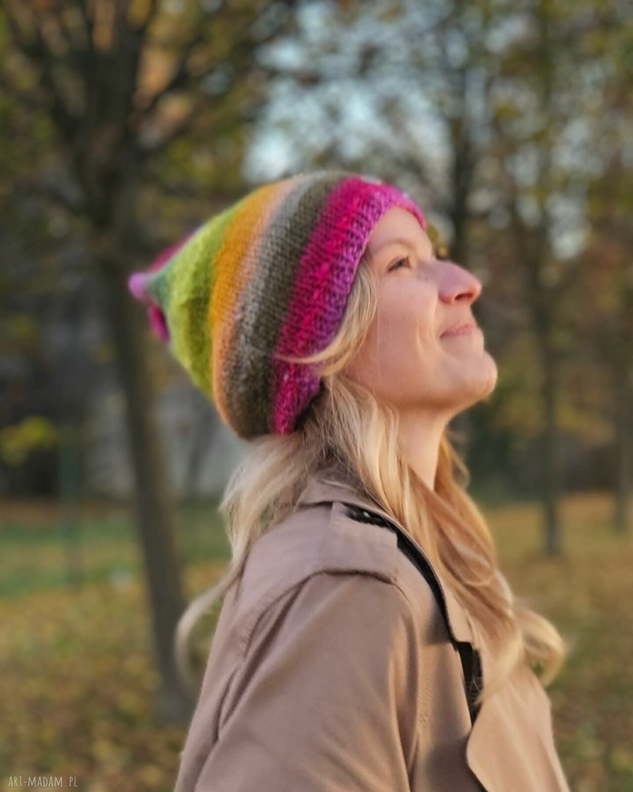 Czapka kureyon drutach wełniana prezent lekka walentynki prosta