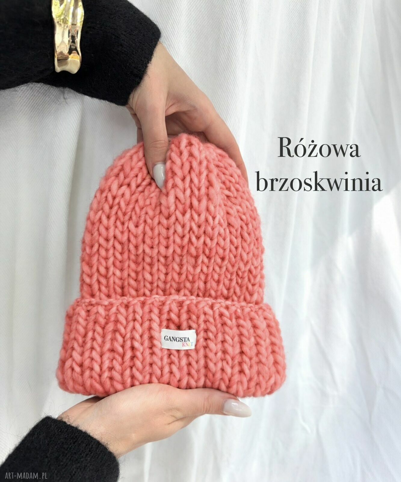 Czapka Lily z 100% wełny w kolorze różowej brzoskwini